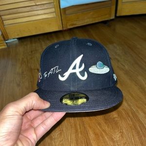 New Era Atlanta Braves Navy Icon Fitted Hat size 7 1/8